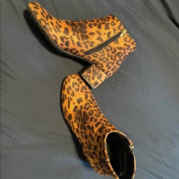 Leopard Booties - Picture 1 of 5